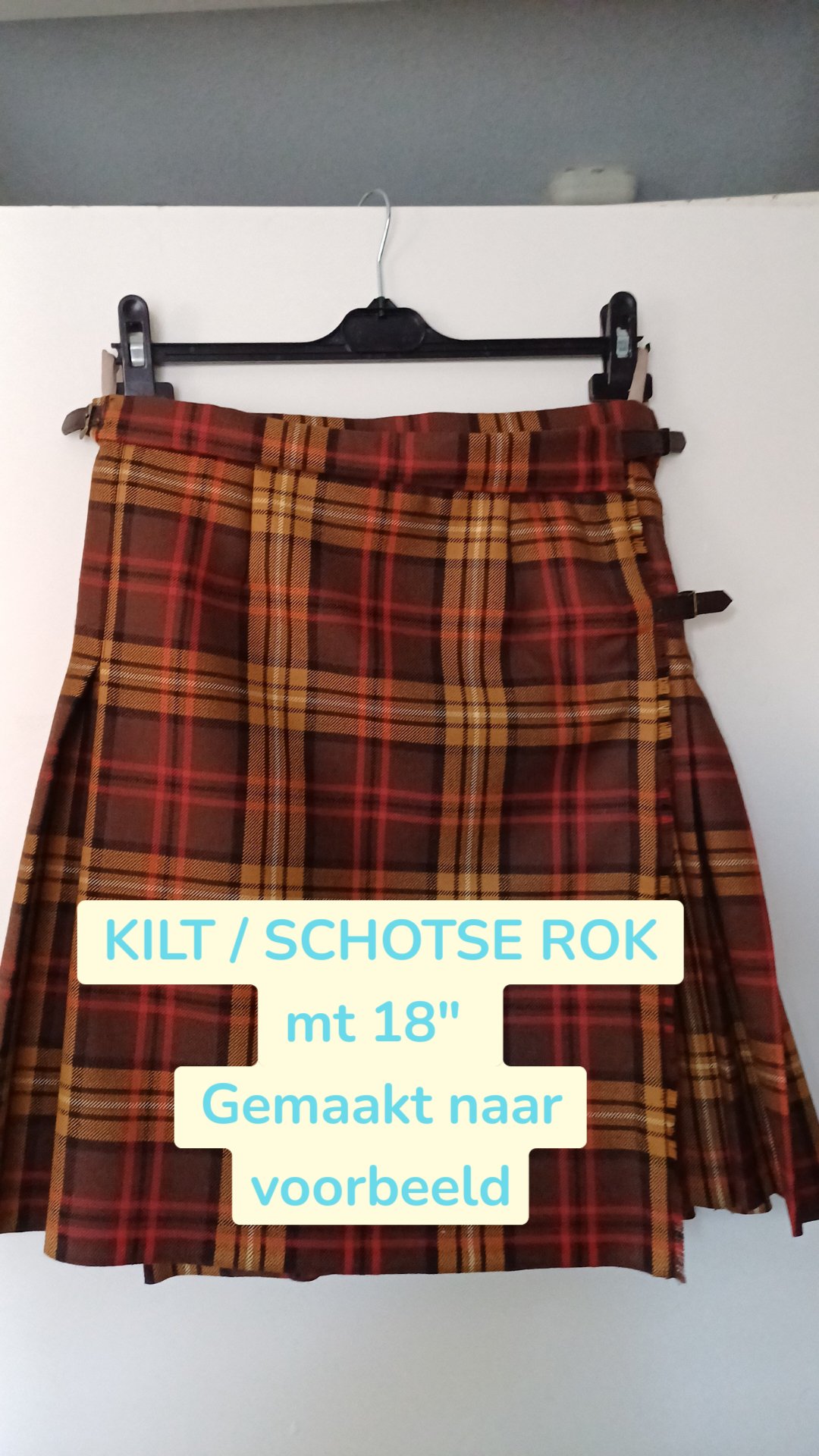 KILT / SCHOTSE ROK mt 18" 
Gemaakt naar voorbeeld